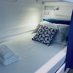 Hostel Partenope Hostel&suites
