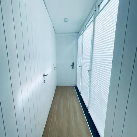 Hostel Partenope And