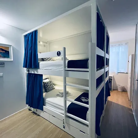 Hostel Partenope And Angra do Heroismo