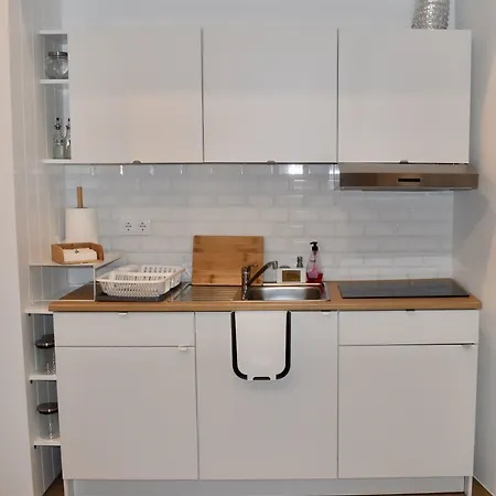 Hostel Partenope And *