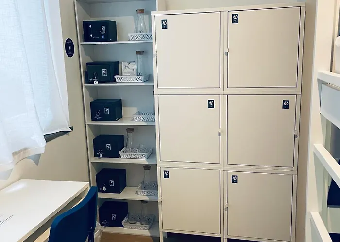 Hostel Partenope And