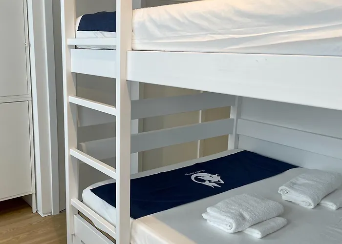 Hostel Partenope And