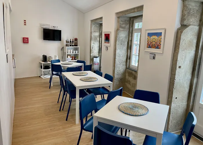 Partenope And * Angra do Heroísmo