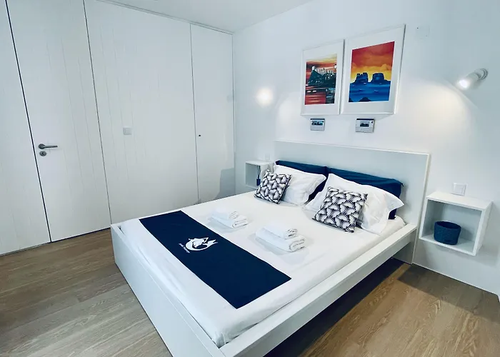 Partenope And Angra do Heroísmo